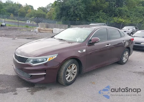 2018 Kia Optima Lx z USA, uszkodzony, nr VIN 5XXGT4L33JG232577
